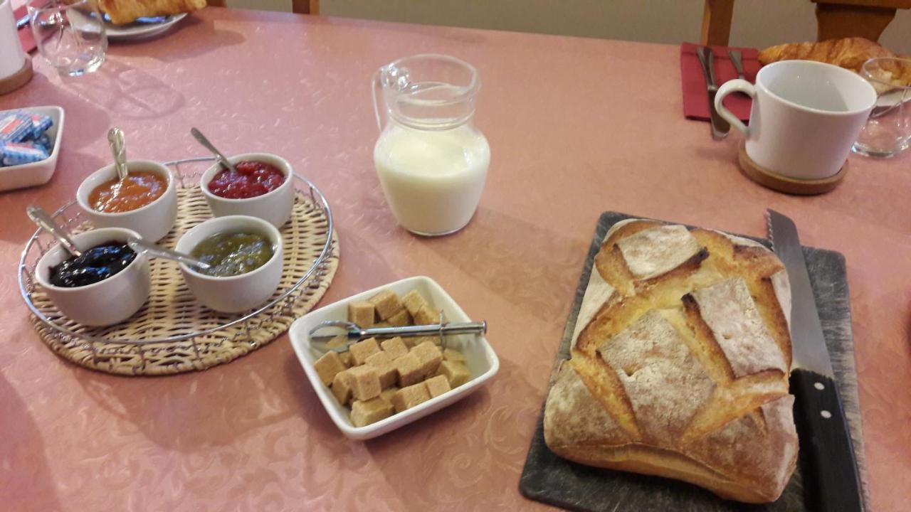 Bed and Breakfast Les Rives De L'Andelle Romilly-sur-Andelle Esterno foto